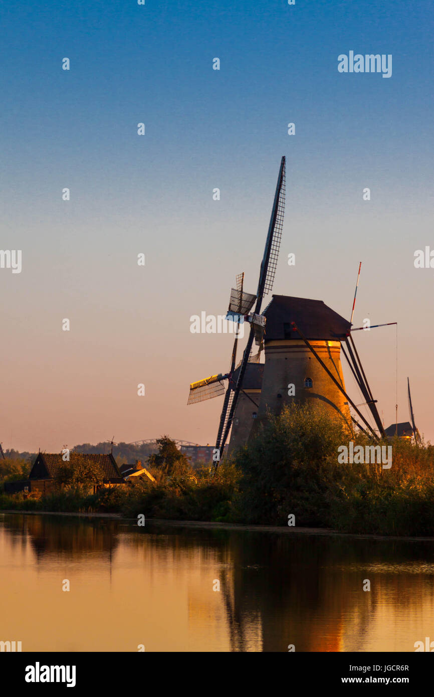 Moulin, Kinderdijk, Holland Banque D'Images