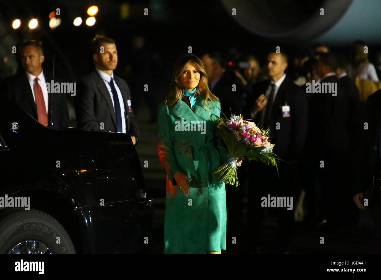 Varsovie, Pologne. 05 juillet, 2017. Le président américain, Donald J. Trump, Première Dame Melania Trump, Ivanka Trump et Jared Kushner arrivent pour une visite officielle en Pologne. L'Air Force One, roulée dans de la 1st Air Base élévatrice à Varsovie. Le président participera le sommet des trois mers avant de partir pour le sommet du G20 en Allemagne. Credit : Jakob Ratz/Pacific Press/Alamy Live News Banque D'Images