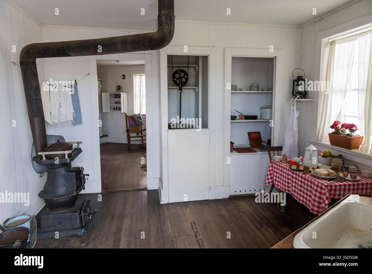 Saint Michaels, Maryland - Le gardien de phare à l'Hooper Strait phare, construit en 1879, au Musée maritime de la baie de Chesapeake. Le l Banque D'Images