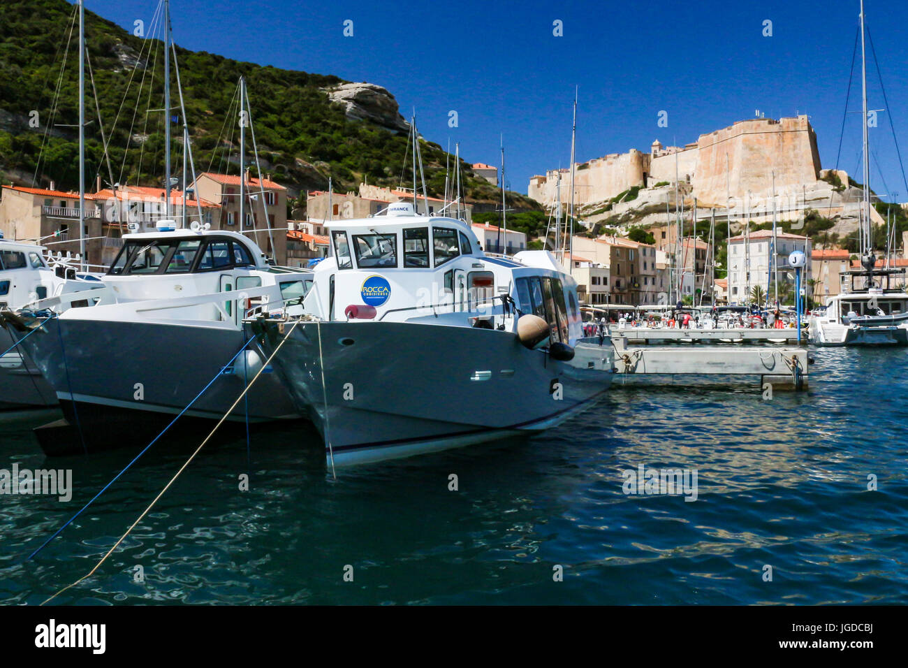 Le port de Bonifacio, Corse du Sud Banque D'Images