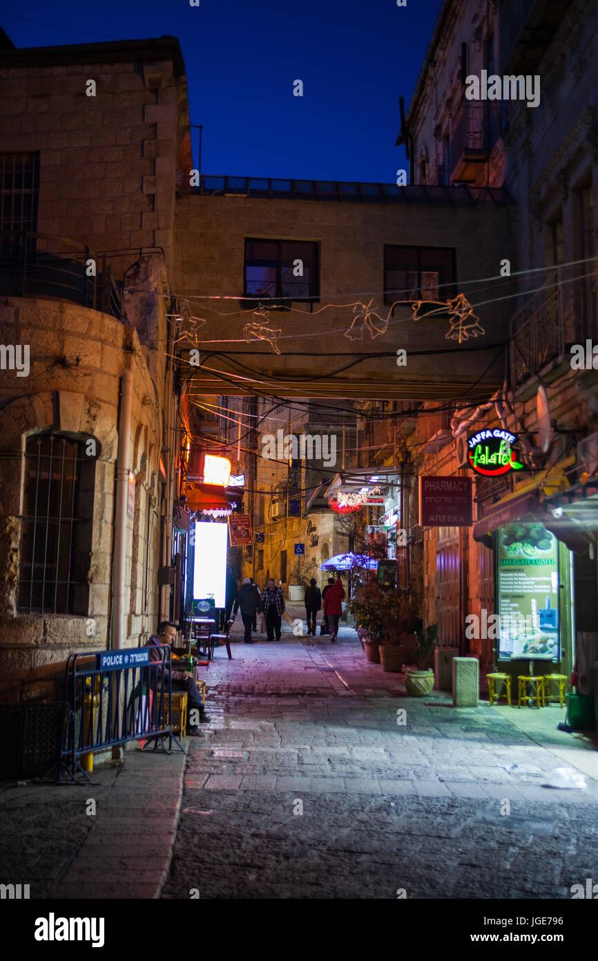 500px photo id : 173237879 - Jérusalem, falafel shop Banque D'Images