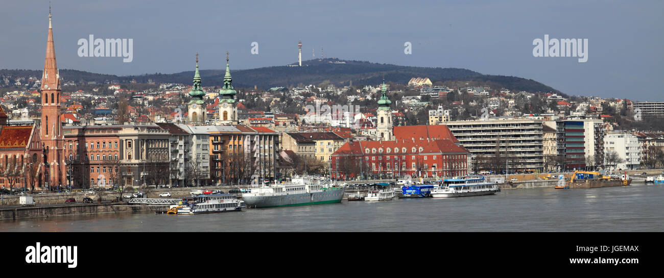 Vue panoramique de bâtiments sur le Danube, la ville de Budapest, Hongrie Banque D'Images