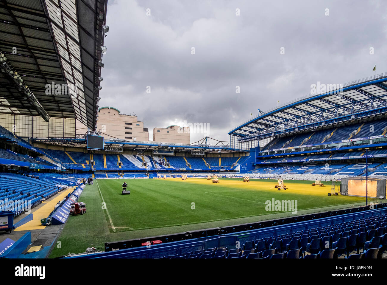 Le Stamford Bridge est un stade de football, qui est situé dans la région de Fulham à Londres, Royaume-Uni. Le stade est terrain du Chelsea F.C. et a une capacité de 60 000. Banque D'Images