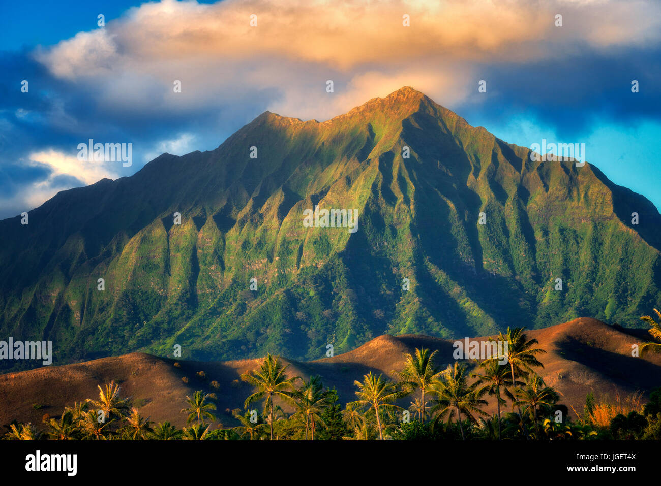 Les montagnes comme vu de Kailua Beach Park, Oahu, Hawaii Banque D'Images