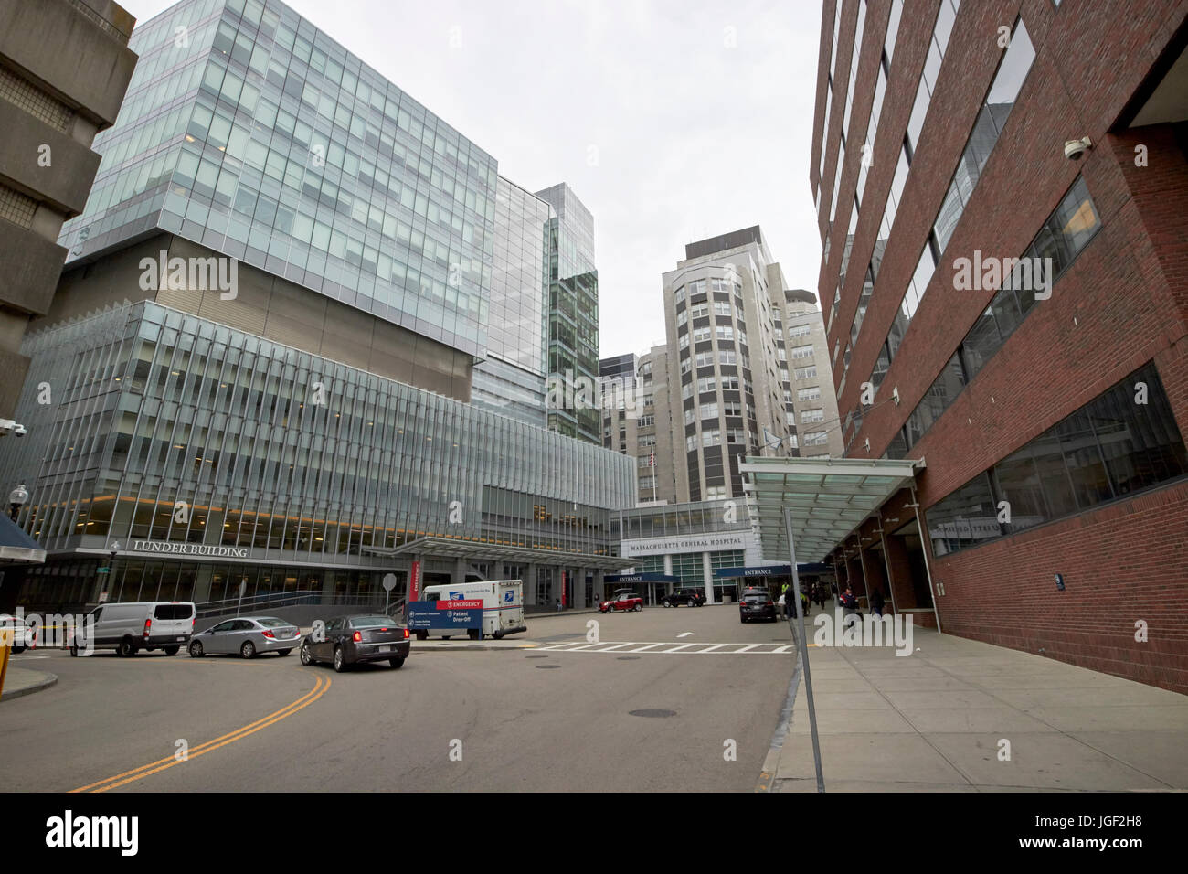 Lunder et bâtiment d'urgence principal bâtiment d'accès l'hôpital général du Massachusetts Boston USA Banque D'Images