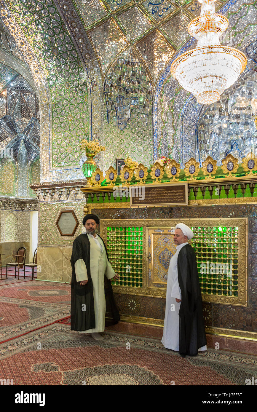 Shah Cheragh est un monument funéraire et la mosquée à Shiraz, Iran. Banque D'Images