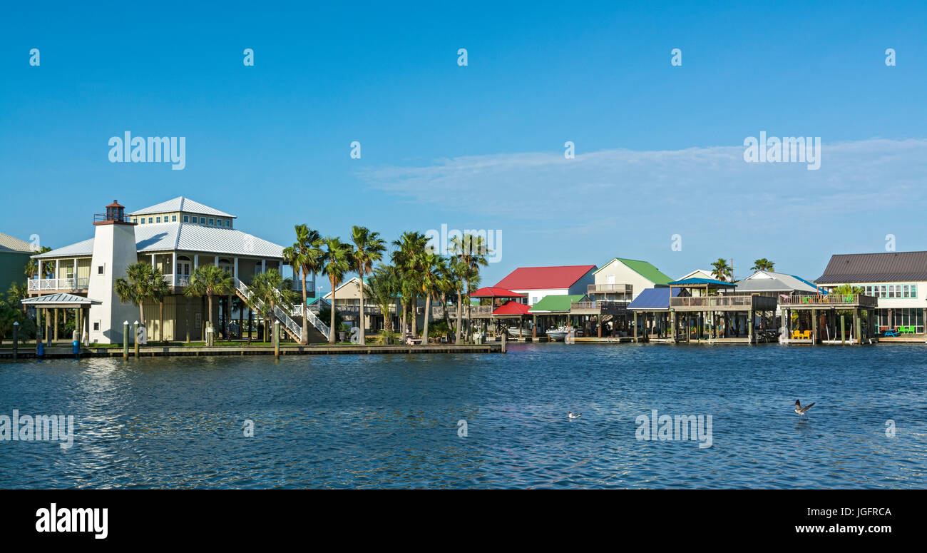 Louisiane, Lafourche parois, Port Fourchon, Pointe Fourchon, waterfront residential community Banque D'Images