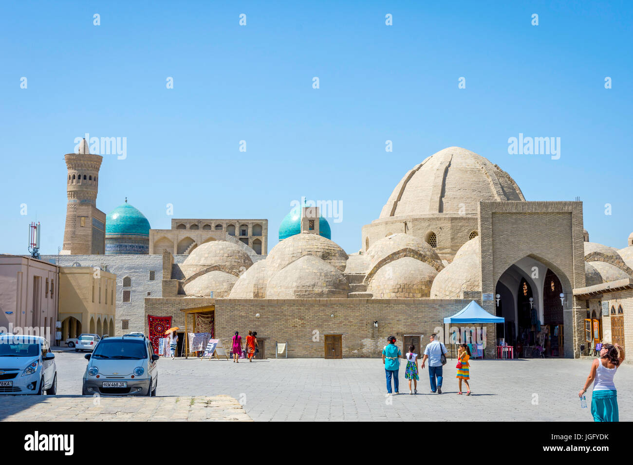 Boukhara, Ouzbékistan - 31 août : Vue de dômes de bazar sur Zargaronn Taqi Boukhara journée ensoleillée. Août 2016 Banque D'Images