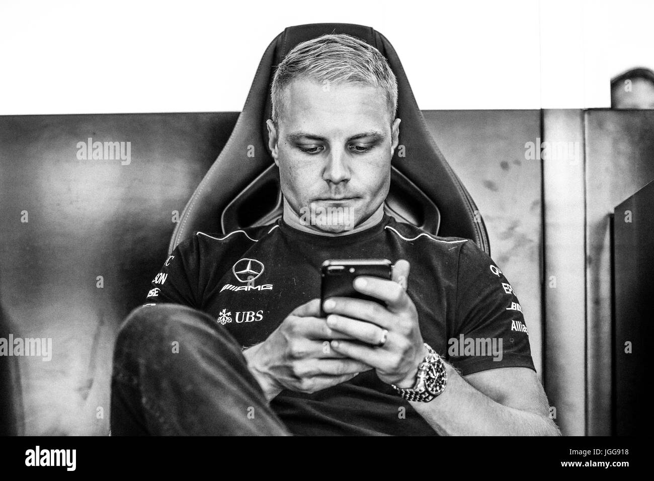 Spielberg, en Autriche. Le 06 juillet, 2017. Sport Automobile : Championnat du Monde de Formule 1 de la FIA 2017, Grand Prix d'Autriche, # 77 Valtteri Bottas (FIN, Mercedes AMG Petronas F1 Team), Crédit : dpa/Alamy Live News Banque D'Images