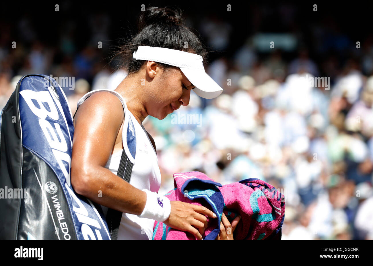 Une triste HEATHER WATSON QUITTE LE CORT, Grande-Bretagne, le tournoi de Wimbledon 2017, 2017 Banque D'Images