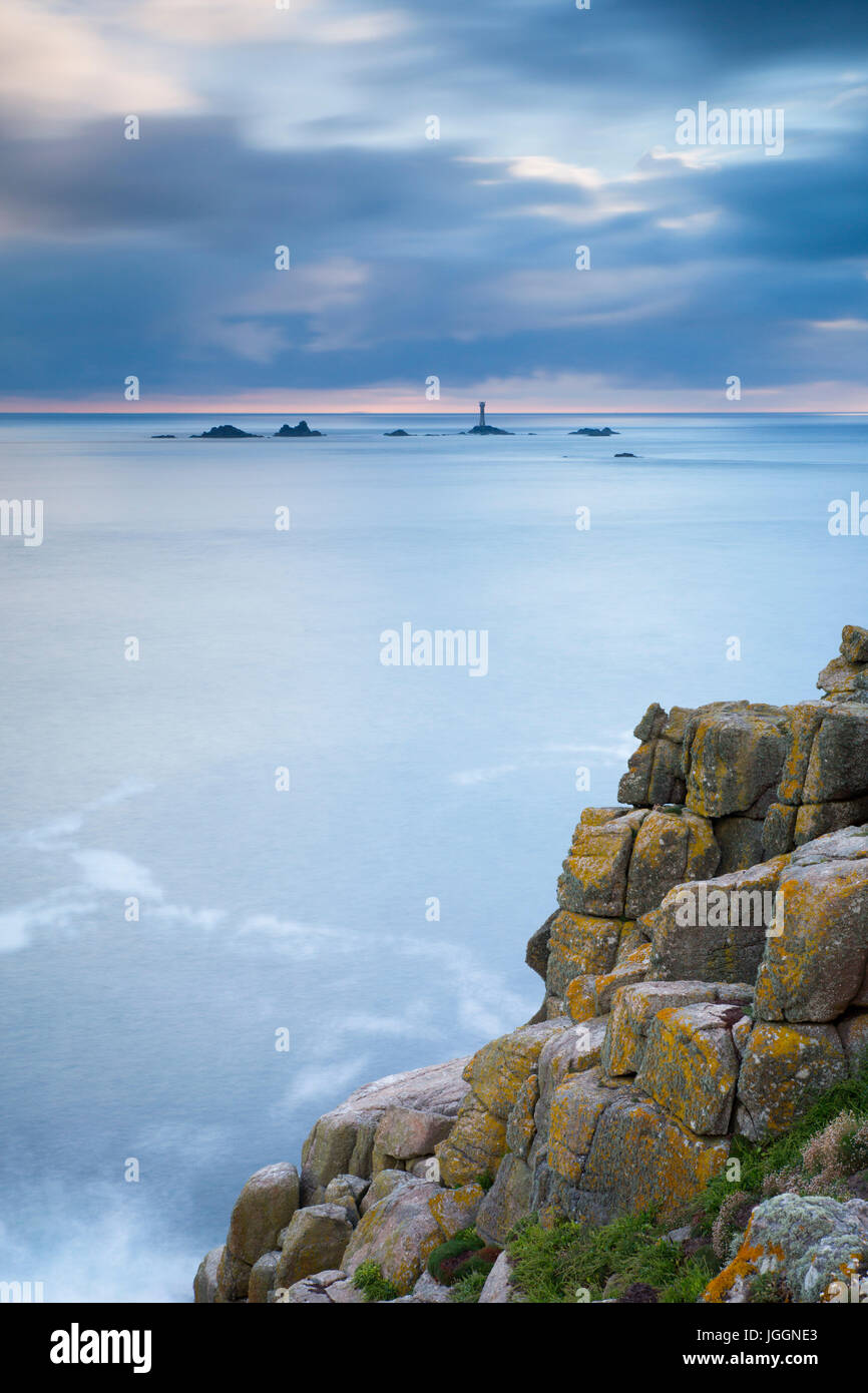 Land's End ; ; ; Cornwall Phare drakkars UK Banque D'Images