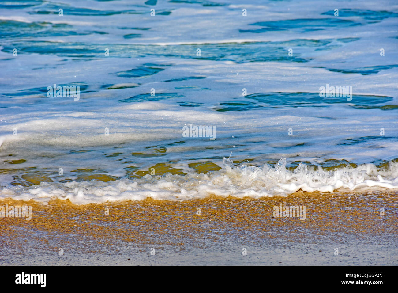 L'eau sur du sable dans tropical beach Banque D'Images