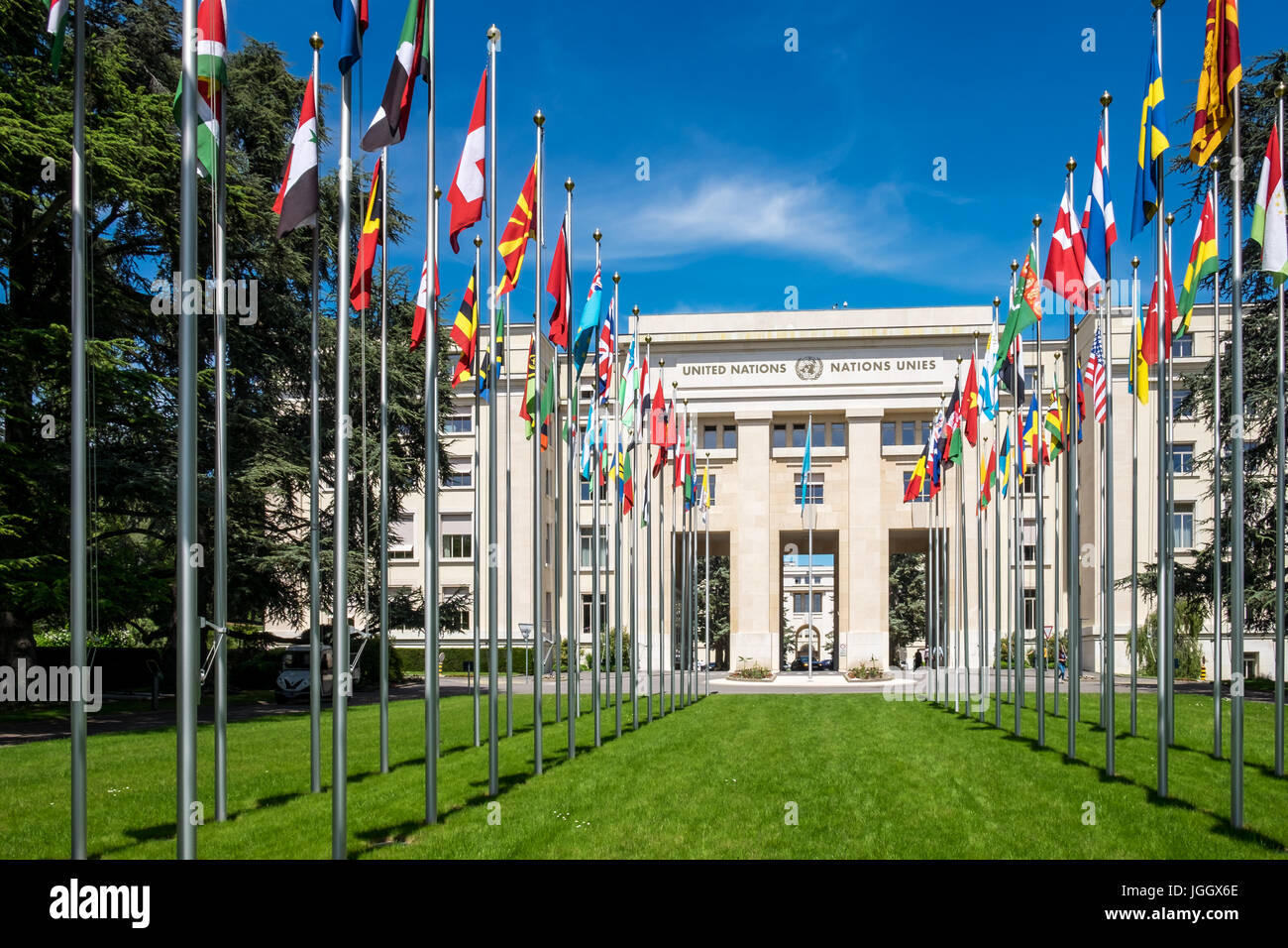 Mâts en face de l'ONU, Organisation des Nations Unies, Palais des Nations, Genève, Suisse, Europe Banque D'Images