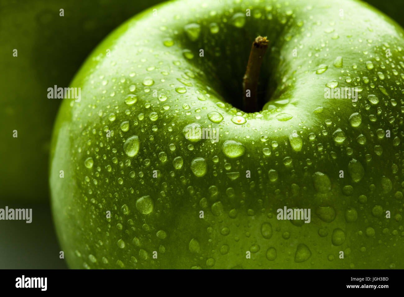 Green Apple macro dans focus sélectif. Studio shot Banque D'Images