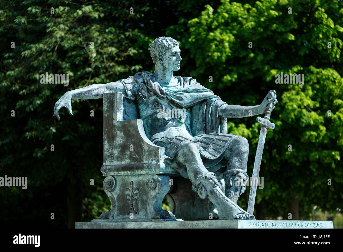 Statue de Constantin le Grand (Philip Jackson, artiste), York, Yorkshire, Angleterre, Royaume-Uni Banque D'Images