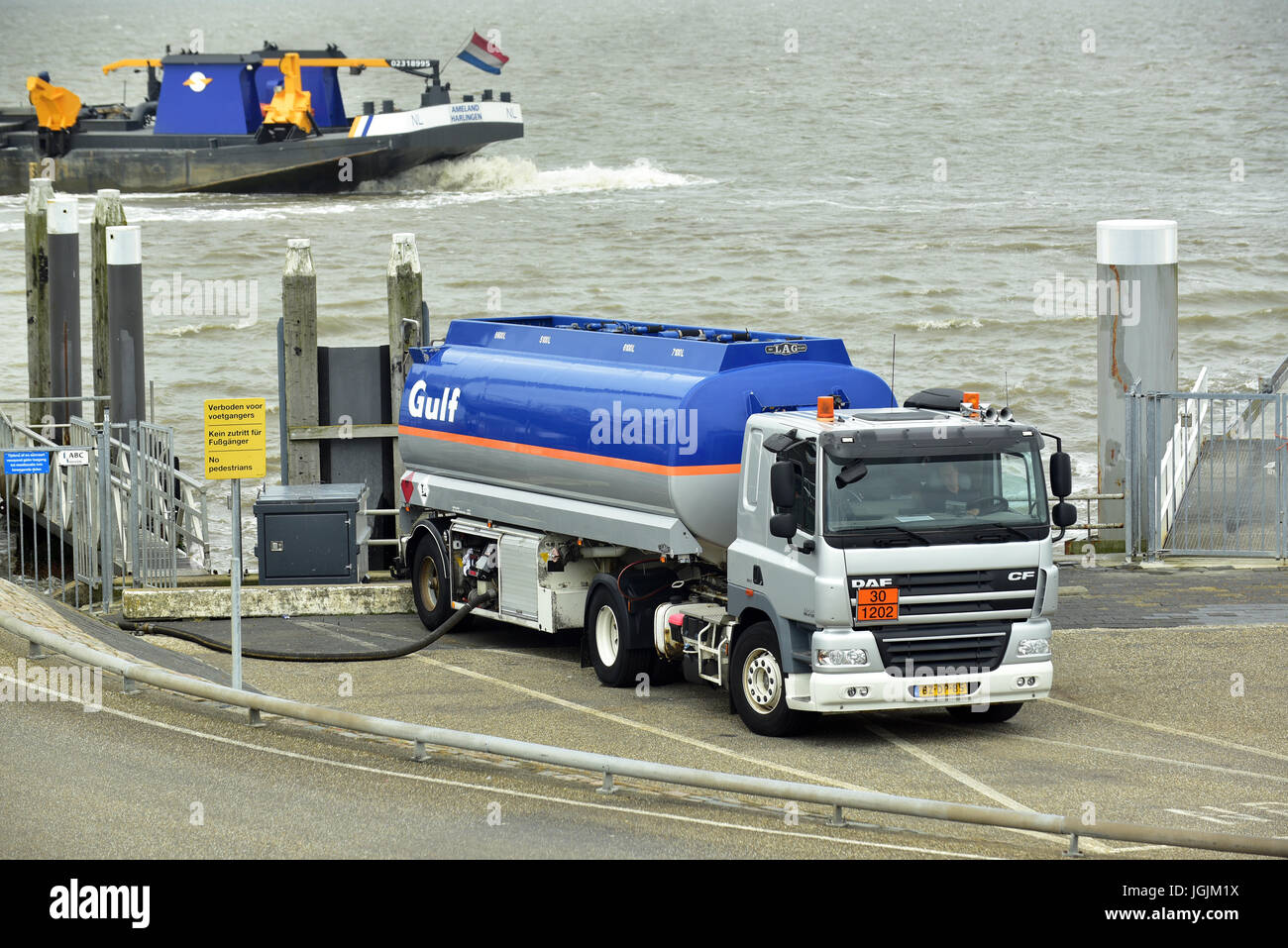 Fueltanker fueltruck du golfe, camion-citerne de carburant, carburant truck Banque D'Images