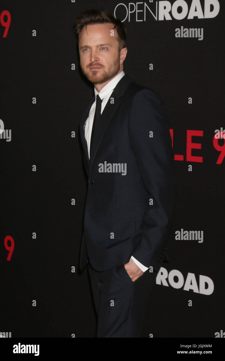 Los Angeles, CA, USA. 16 Février, 2016. LOS ANGELES - jan 16 : Aaron Paul à la Triple 9 Premiere au Regal 14 salles le 16 février 2016 à Los Angeles, CA : Crédit Kay Blake/ZUMA/Alamy Fil Live News Banque D'Images