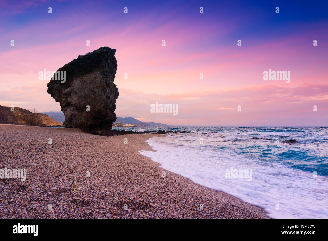 Playa de los Muertos ou plage de la mort dans le parc naturel de Cabo de Gata-Nijar. Carboneras. Province d'Almeria. Le sud de l'Espagne Banque D'Images