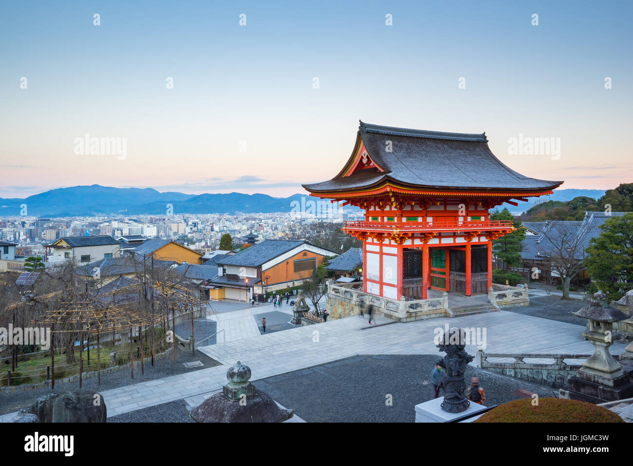 Kyoto, Japon - 31 décembre 2015 : la ville de Kyoto Kiyomizu Dera avec temple de Kyoto, Japon. Banque D'Images