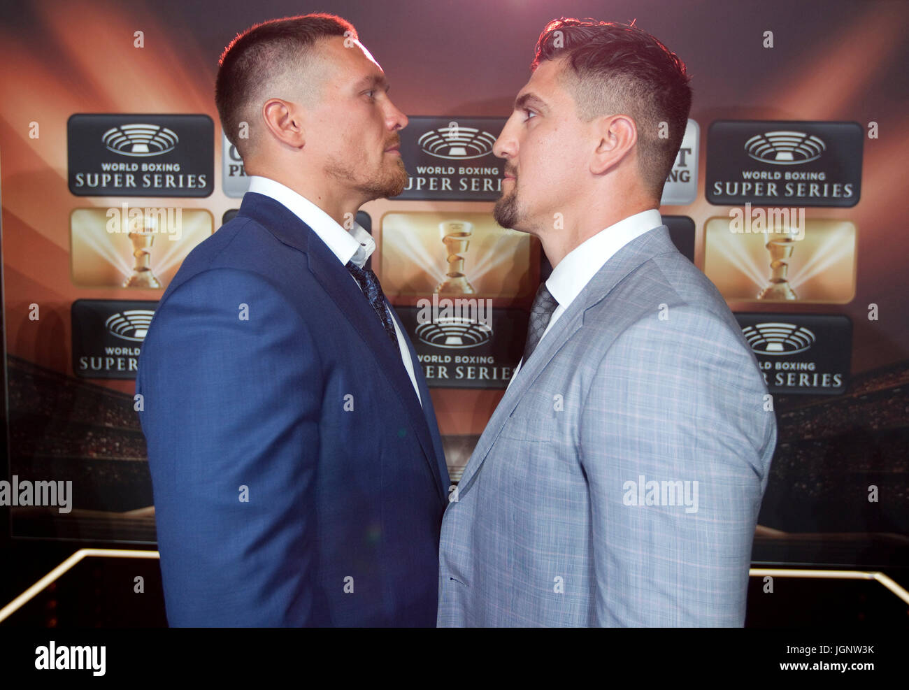 Monaco, Monte Carlo - Juillet 08, 2017 Super Série mondiale de boxe : Projet de Gala et tirer pour le Trophée Muhammad Ali avec Marco Huck et Oleksandr Usyk pour la concurrence dans le monde d'utilisation de Cruiserweight | Banque D'Images