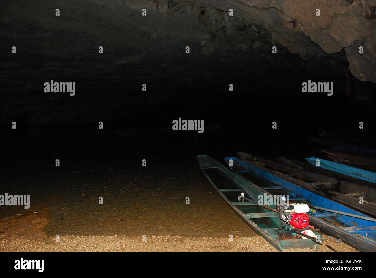 L'intérieur Kong Lor Cave dans le centre du Laos Banque D'Images