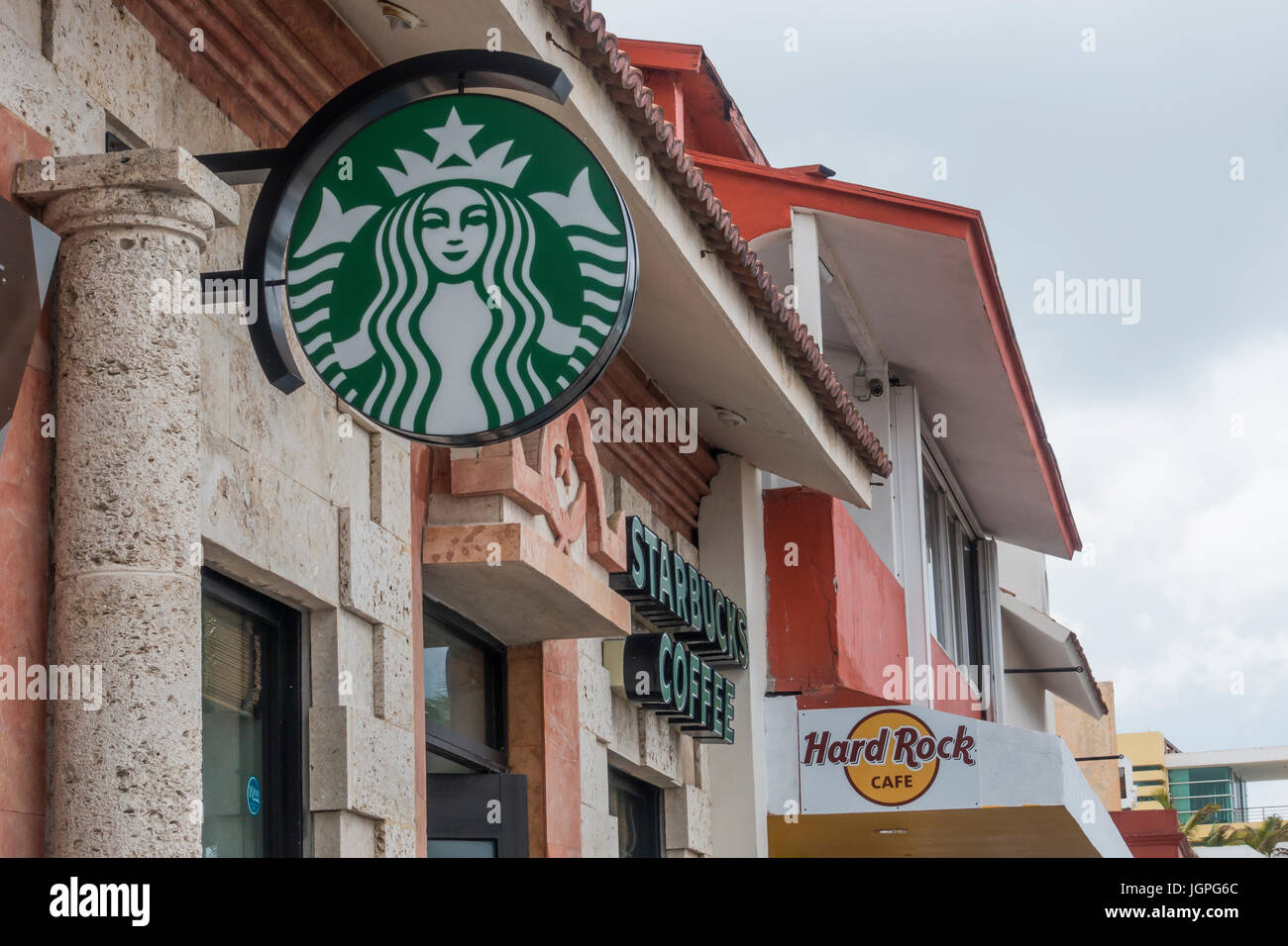 Starbucks Café dans le quartier commerçant. Cozumel, Mexique Banque D'Images