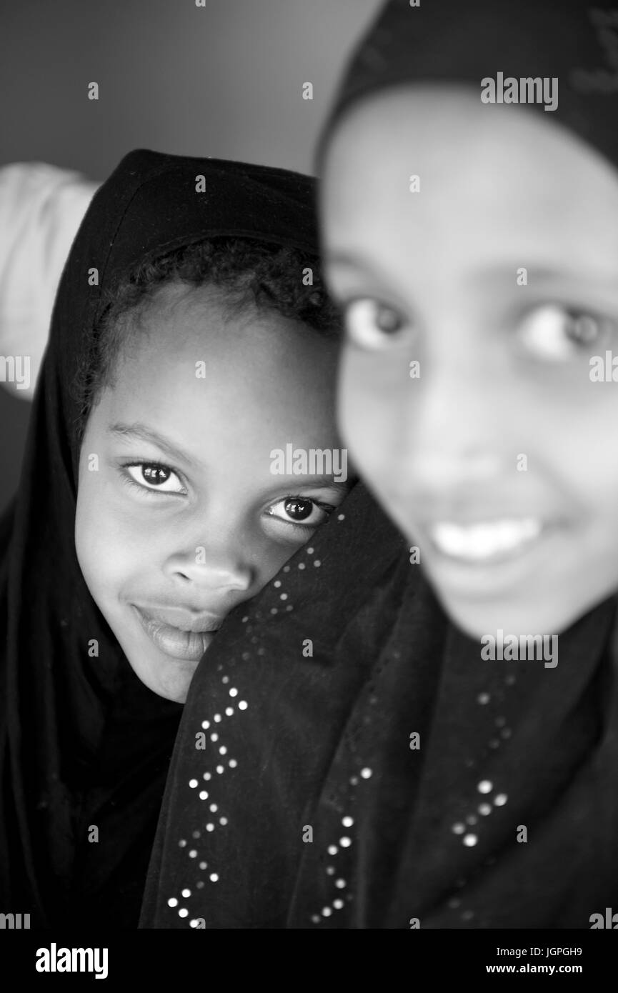 Un musulman, la famille de réfugiés somaliens dans leur nouvelle maison à Portland, Oregon Banque D'Images