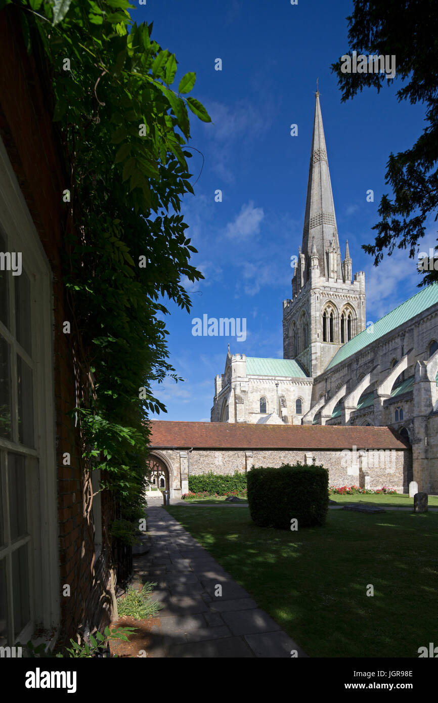 Chichester Cathedral, Chichester, West Sussex, England, UK Banque D'Images