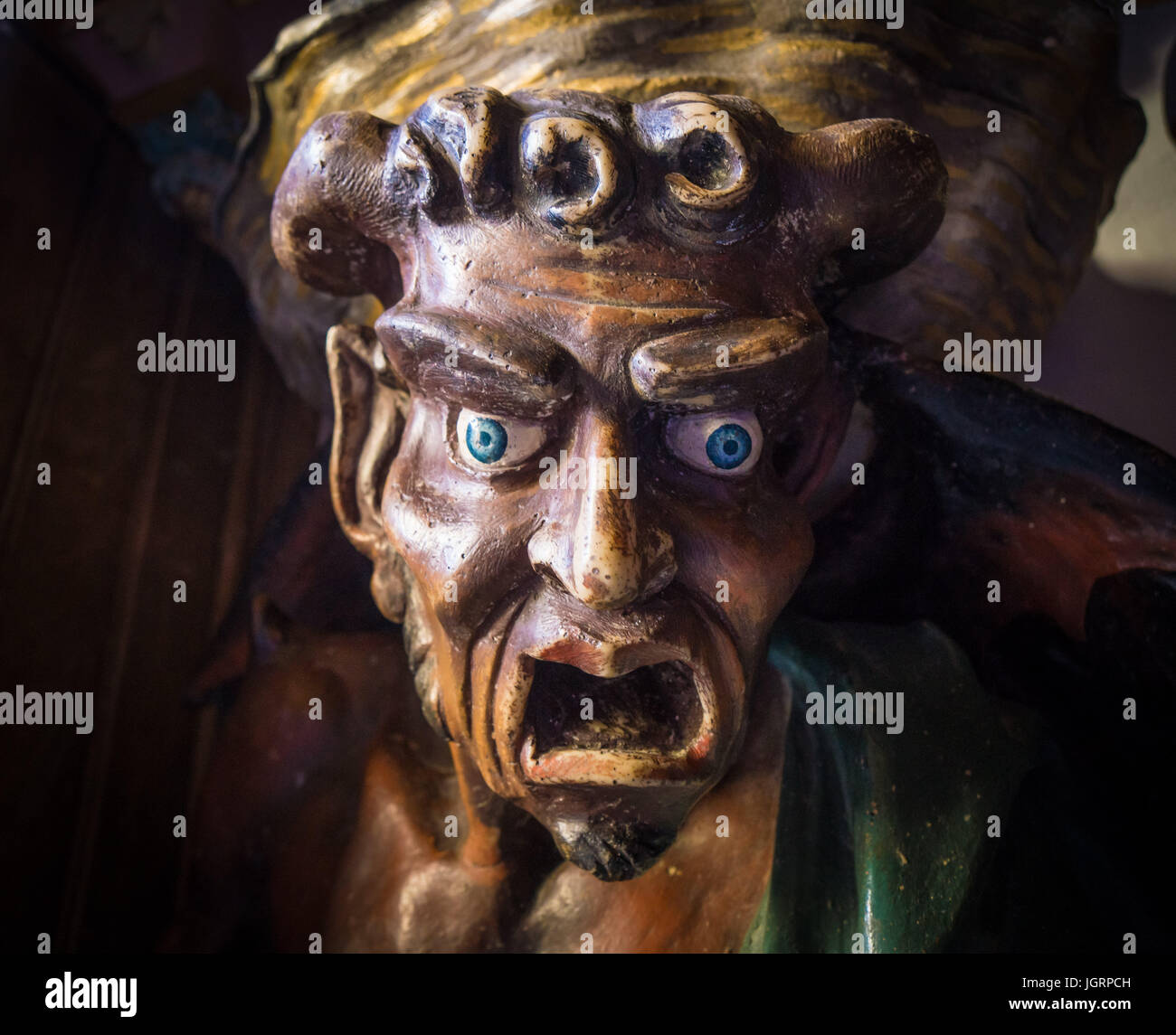 La Statue Du Diable Dans L Eglise Ou Dan Brown Dans Le Da Vinci Code En Francais Hilltop Village Rennes Le Chateau Photo Stock Alamy