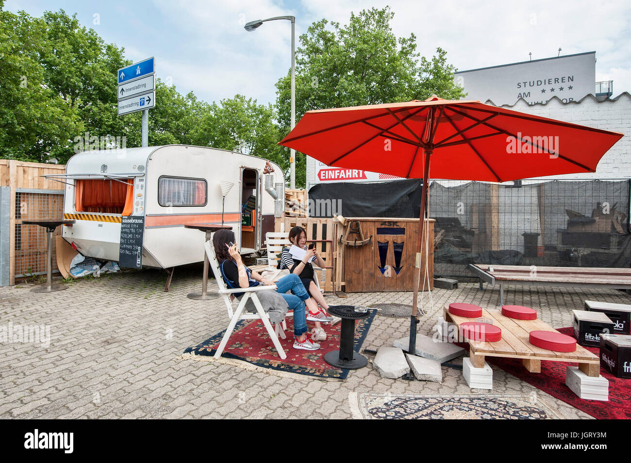 La documenta 14 à Kassel : Lieu de l'Tofufabrik. Banque D'Images