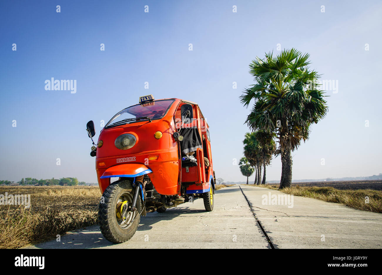 3 Roues, taxi moto au Myanmar Banque D'Images