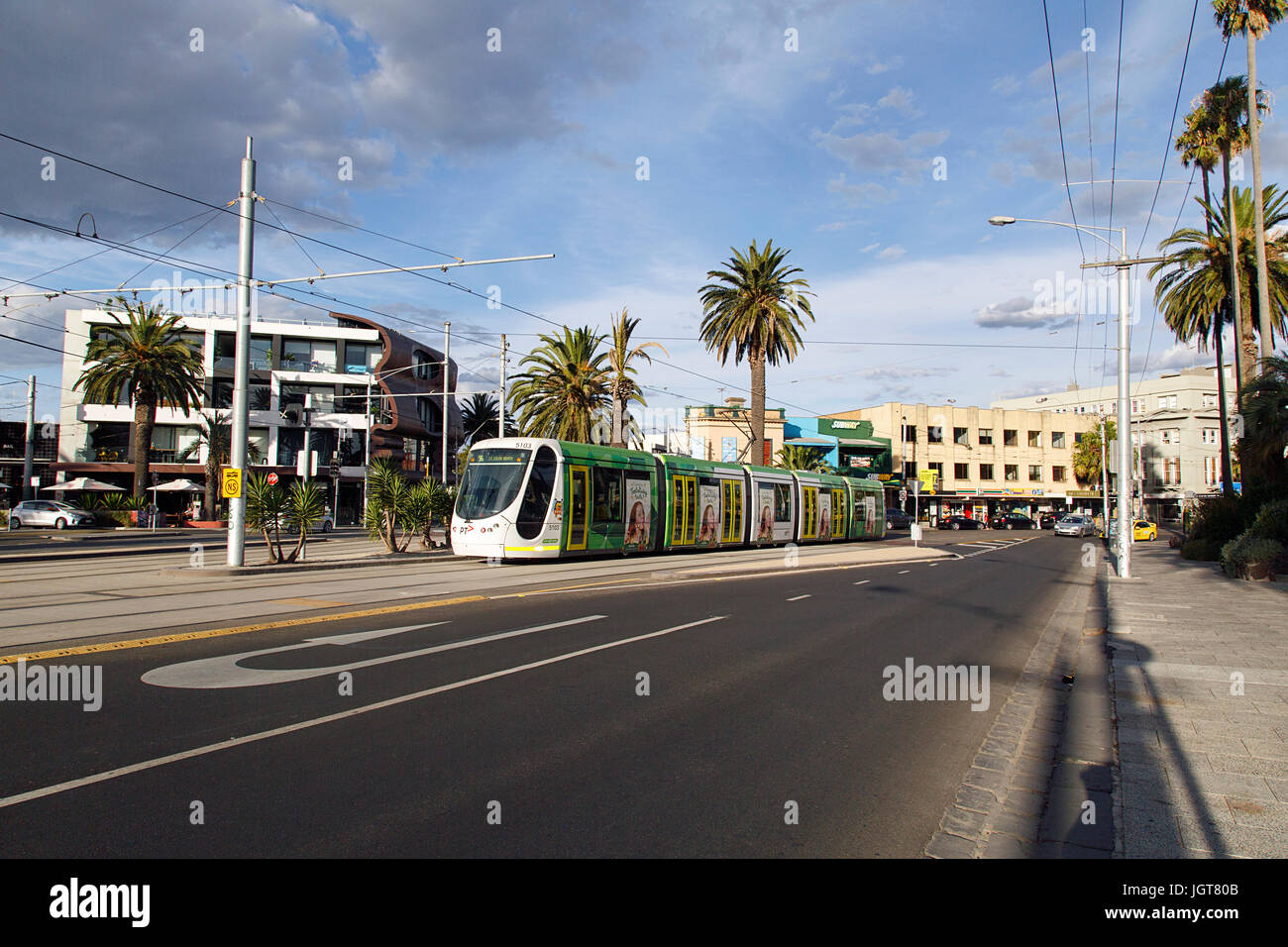 Le Tram à St Kilda - Melbourne Banque D'Images