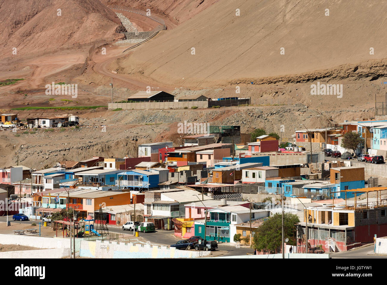 Antofagasta, Chili, région d'Antofagasta - Caleta Coloso, un petit groupe de maisons au sud de la ville d'Antofagasta, près du port Banque D'Images