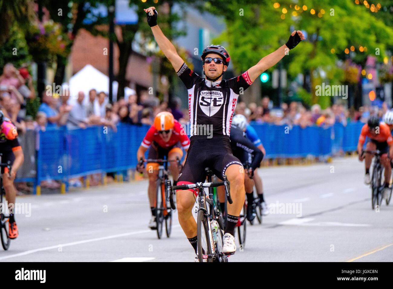 New Westminster, Colombie-Britannique, Canada. Juillet 11, 2017. Florenz Knauer de Allemagne remporte le pro men's course à l'ouest de Grand Prix. Joe Ng/Alamy Live News Banque D'Images