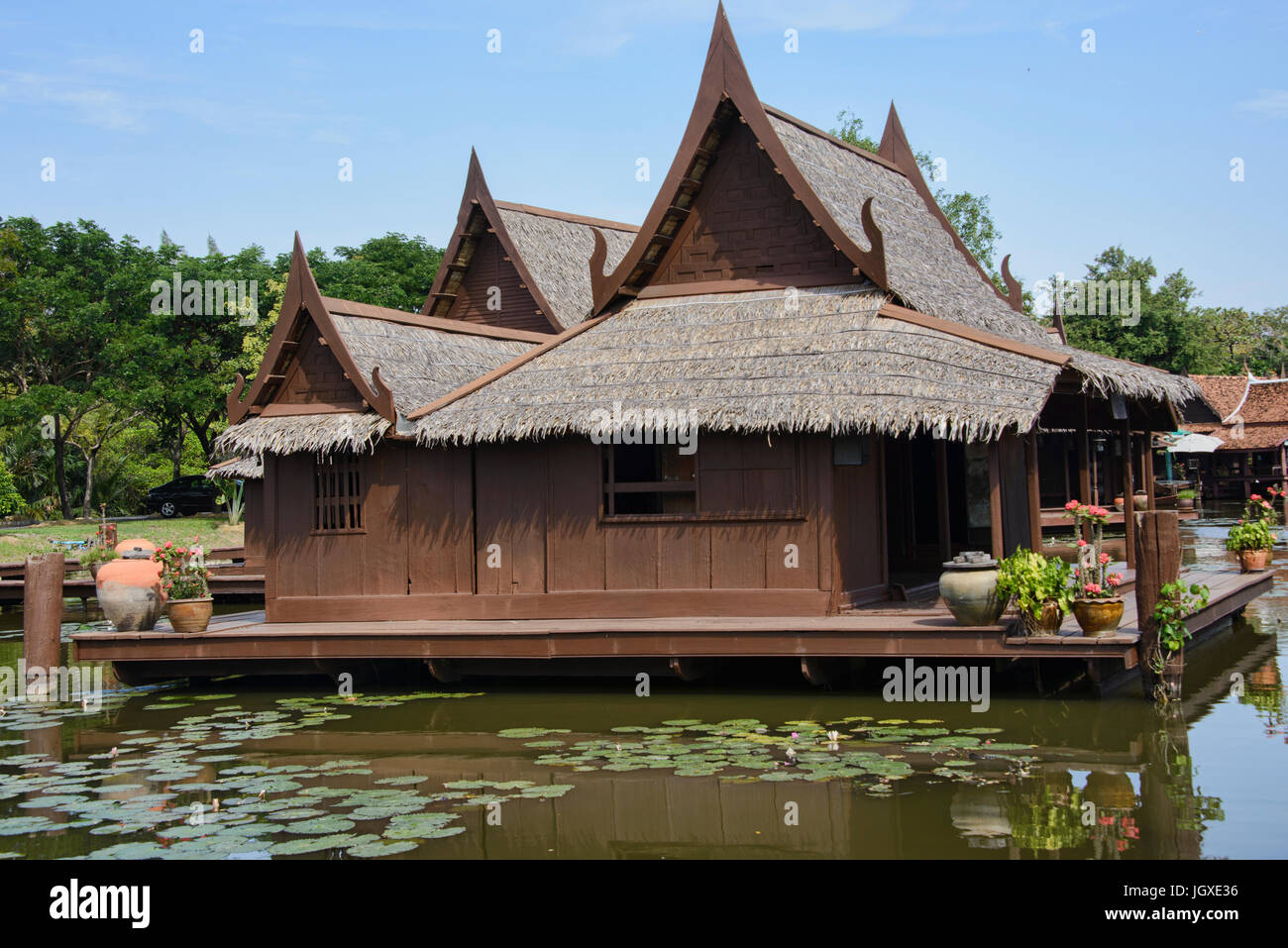 Maisons Thaï traditionnelles en Thaïlande Banque D'Images