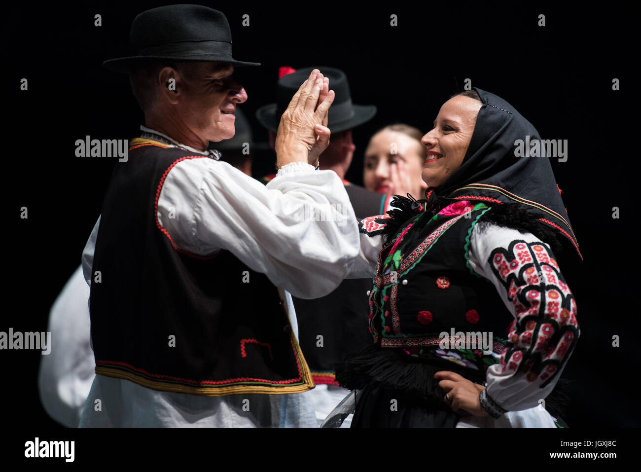 Matija Gubec ensemble folklorique de Karlovac, Croatie, effectuant à 29e Festival de Folklore CIOFF international Folkart, folklore sous-festival Festival de Carême, l'un des plus grands festivals en plein air en Europe. Folkart, Festival le Carême, Maribor, Slovénie, 2017. Banque D'Images