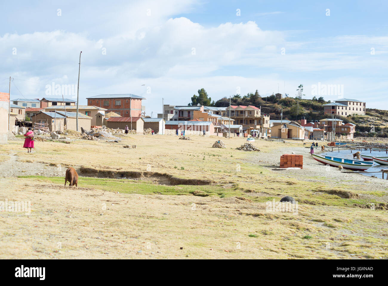 Le village rural de Challapampa sur l'île du soleil, lac Titicaca, parmi les plus intéressants de destinations de voyage en Bolivie. Concept de c local Banque D'Images