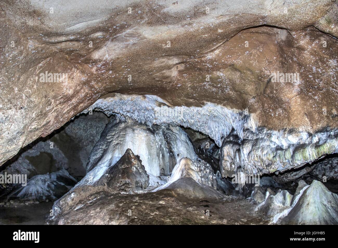 Zlot grotte, est de la Serbie - Cave des décorations et des formations rocheuses en forme remarquable Banque D'Images