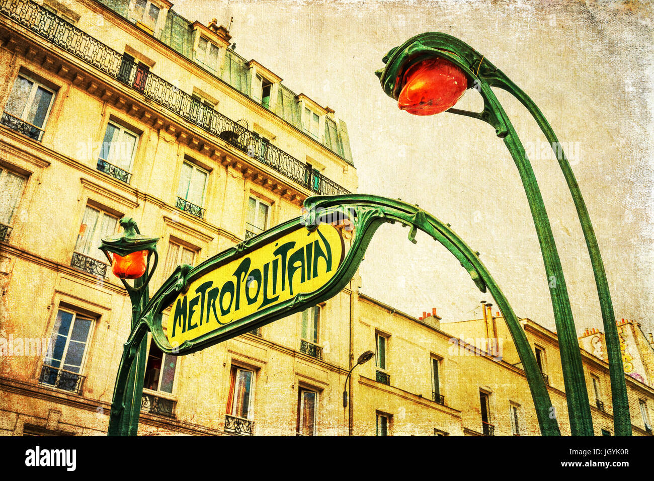 Texture vintage photo d'une maison art nouveau signe de métro à Paris, France Banque D'Images
