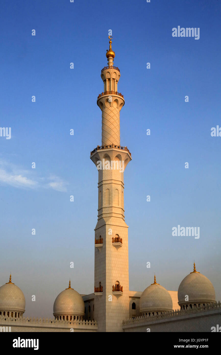 Les dômes et les minarets. La Mosquée Sheikh Zayed. 1995. Émirat d'Abu Dhabi. Banque D'Images