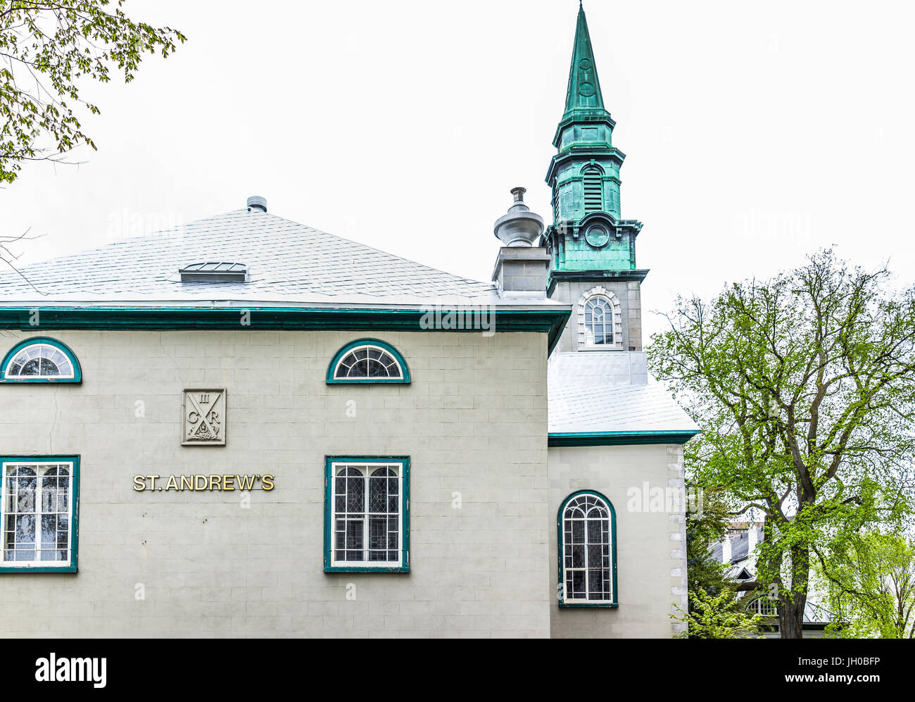 La ville de Québec, Canada - 29 mai 2017 : vieille ville avec Saint Andrew's church building et signer Banque D'Images
