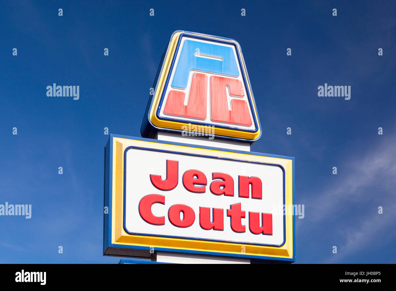 Un PJC Jean Coutu ou signe. Jean Coutu est une chaîne de pharmacie dans toute la province de Québec. Banque D'Images