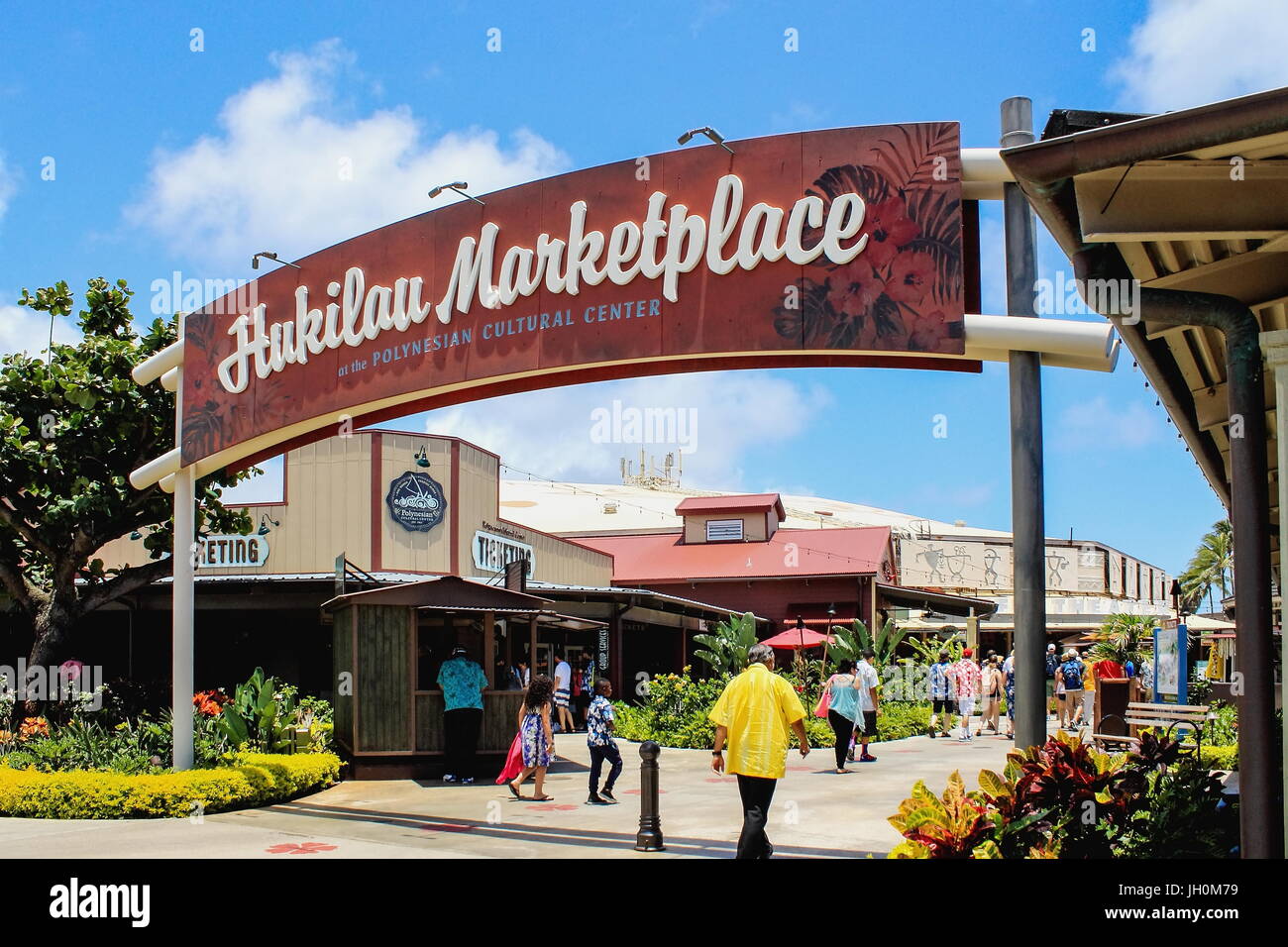 Honolulu, Hawaii - le 27 mai 2016:l'entrée de l'Hukilau Marketplace au Centre Culturel Polynésien, une attraction touristique populaire sur Oahu. Banque D'Images