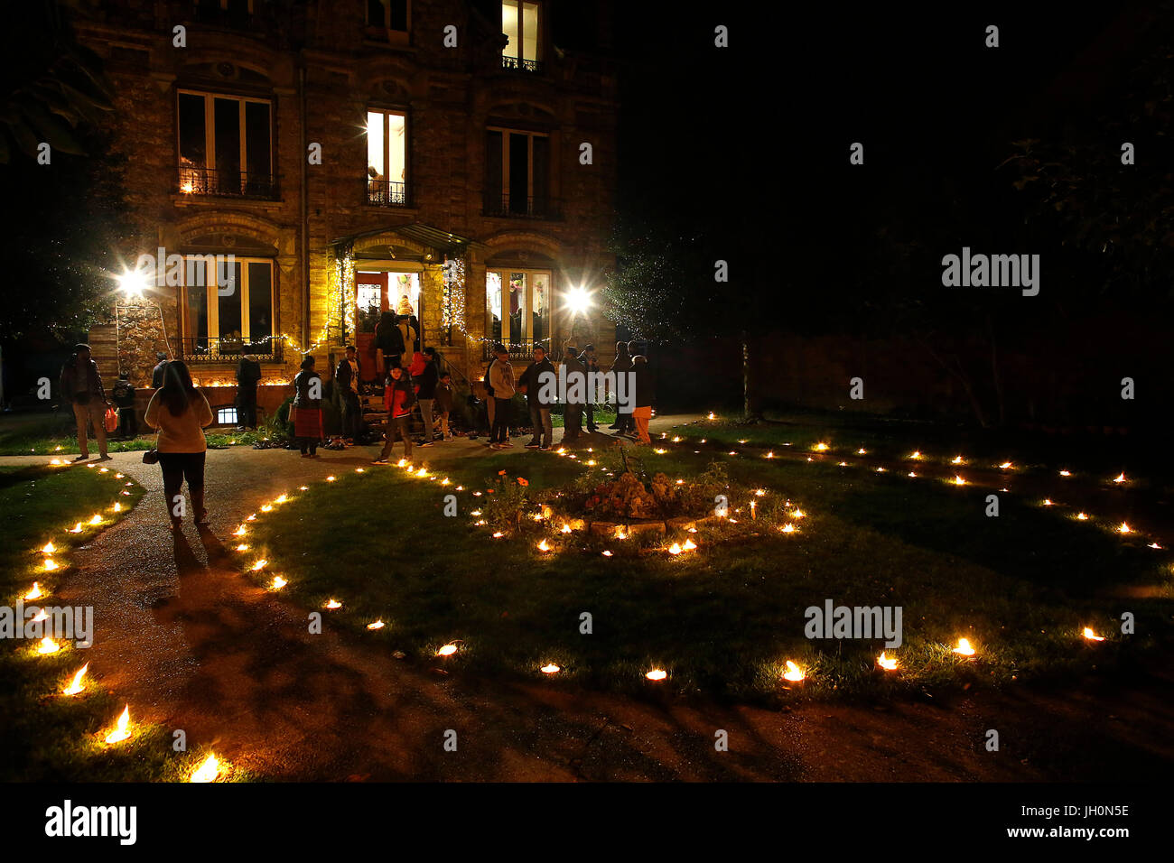 Diwali festival hindou de célébrations au temple ISKCON Paris. La France. Banque D'Images