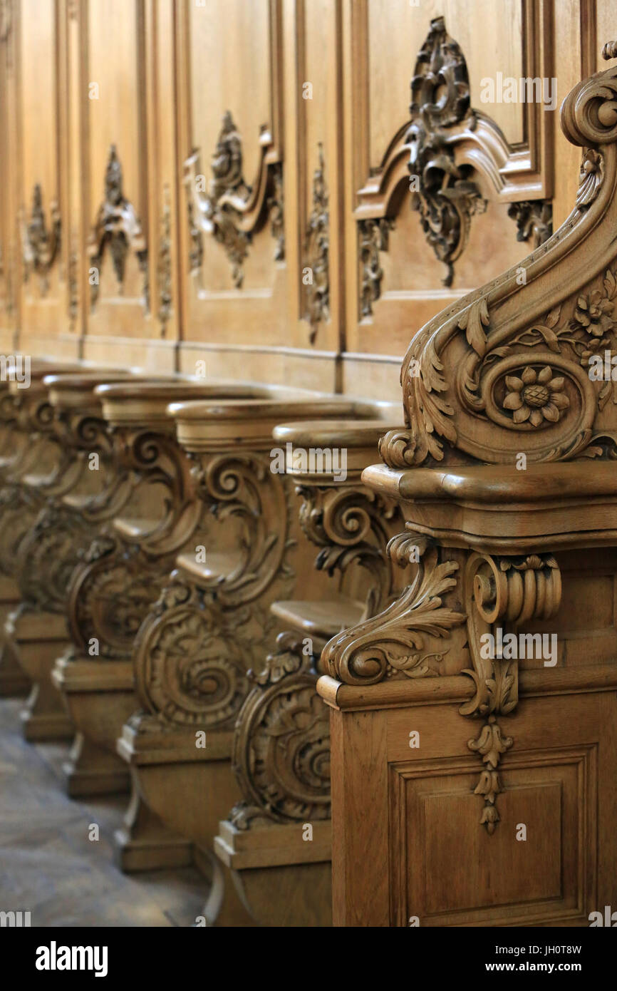 Les stalles et les boiseries du choeur. St Bruno les Chartreux's Church. Lyon. La France. Banque D'Images
