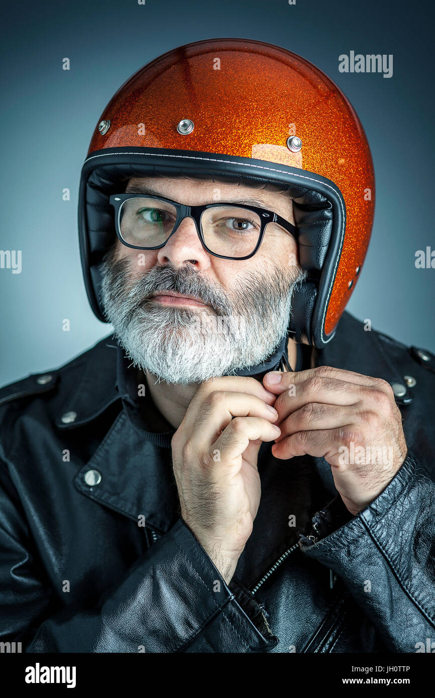 Portrait de biker studio shot Banque D'Images