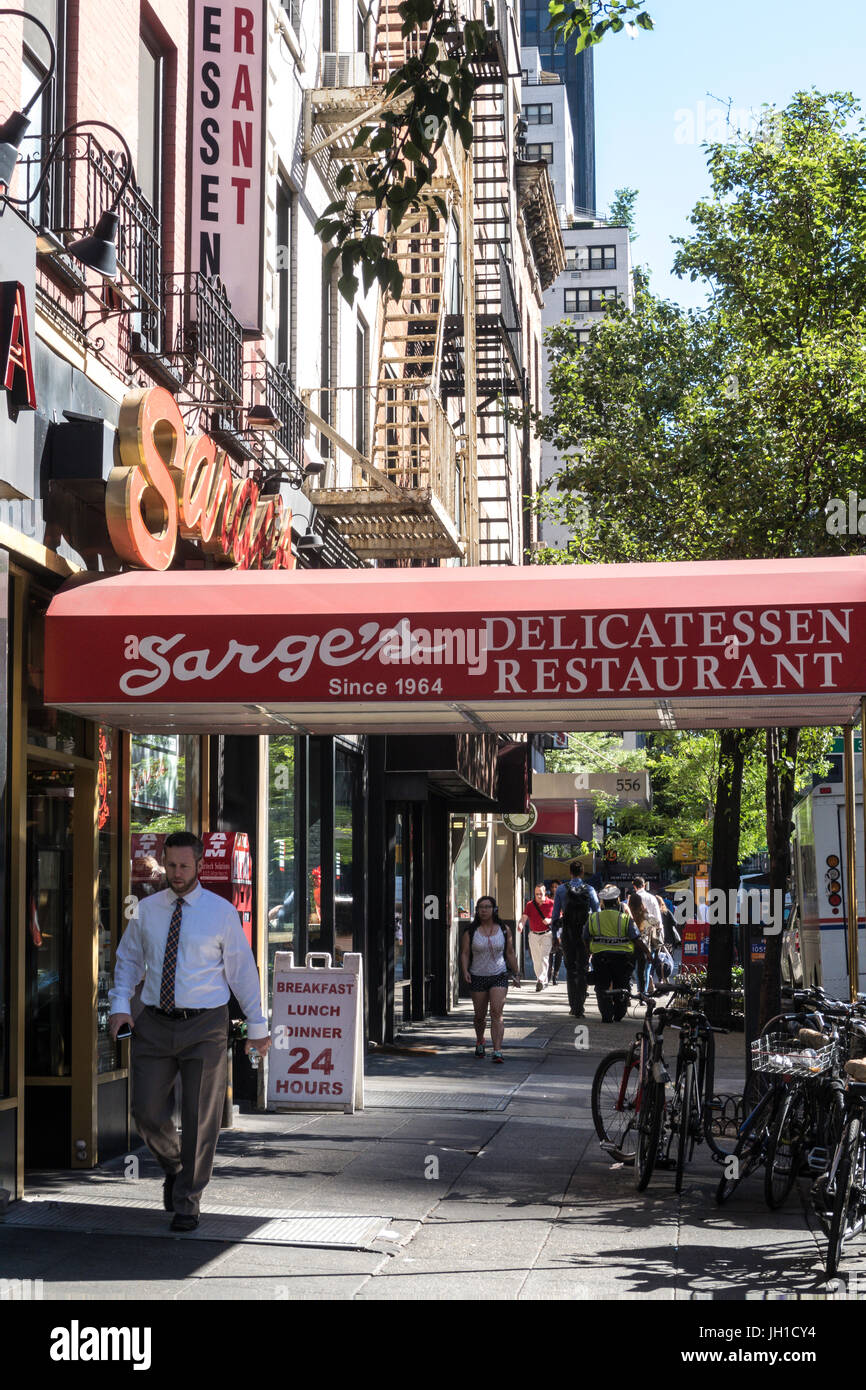 Sarge's Restaurant et épicerie fine, NYC, USA Banque D'Images