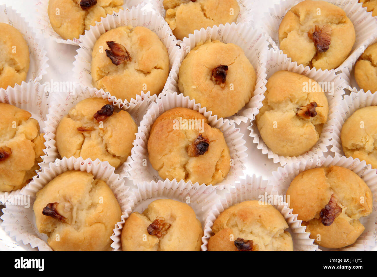 Gâteaux d'arabie vendus durant le Ramadan. La France. Banque D'Images