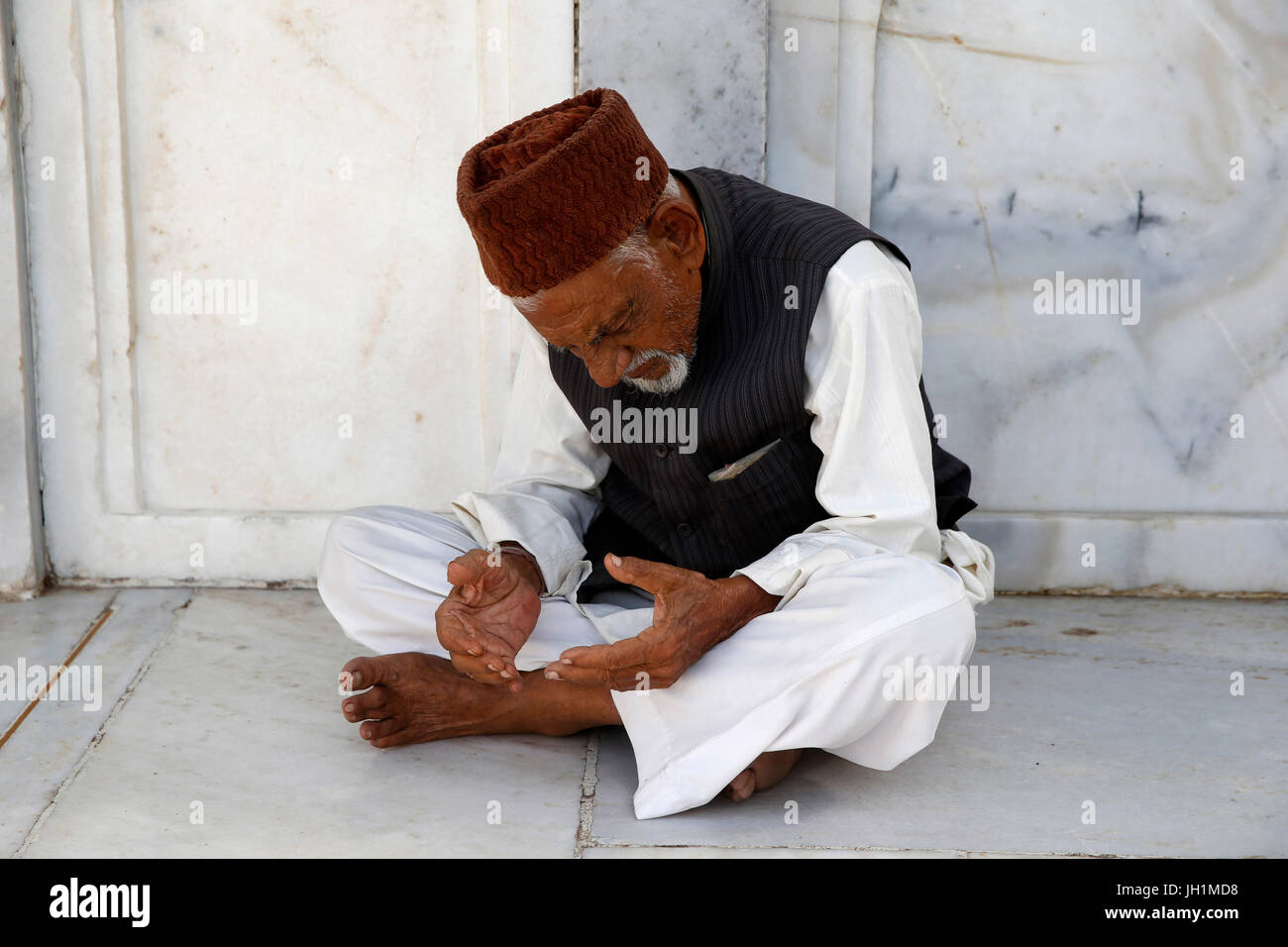 Ajmer dargah Sharif, le Rajasthan. La prière musulmane. L'Inde. Banque D'Images