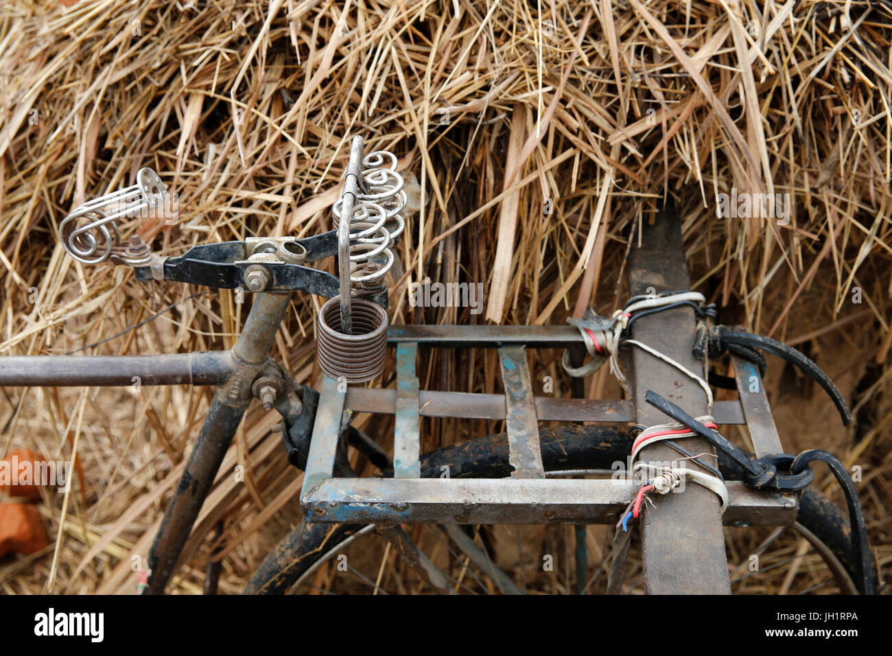 Vieux vélo. L'Ouganda. Banque D'Images